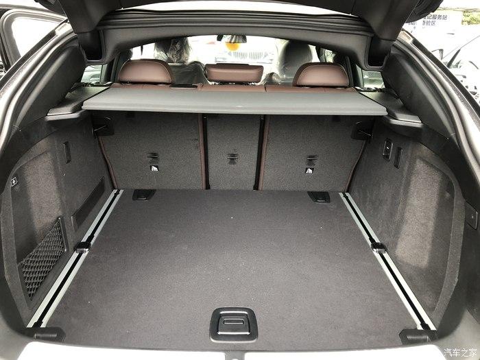 后备箱空间足够海边思考人生珠三角欢迎您天气给力宁静致远它被放在一