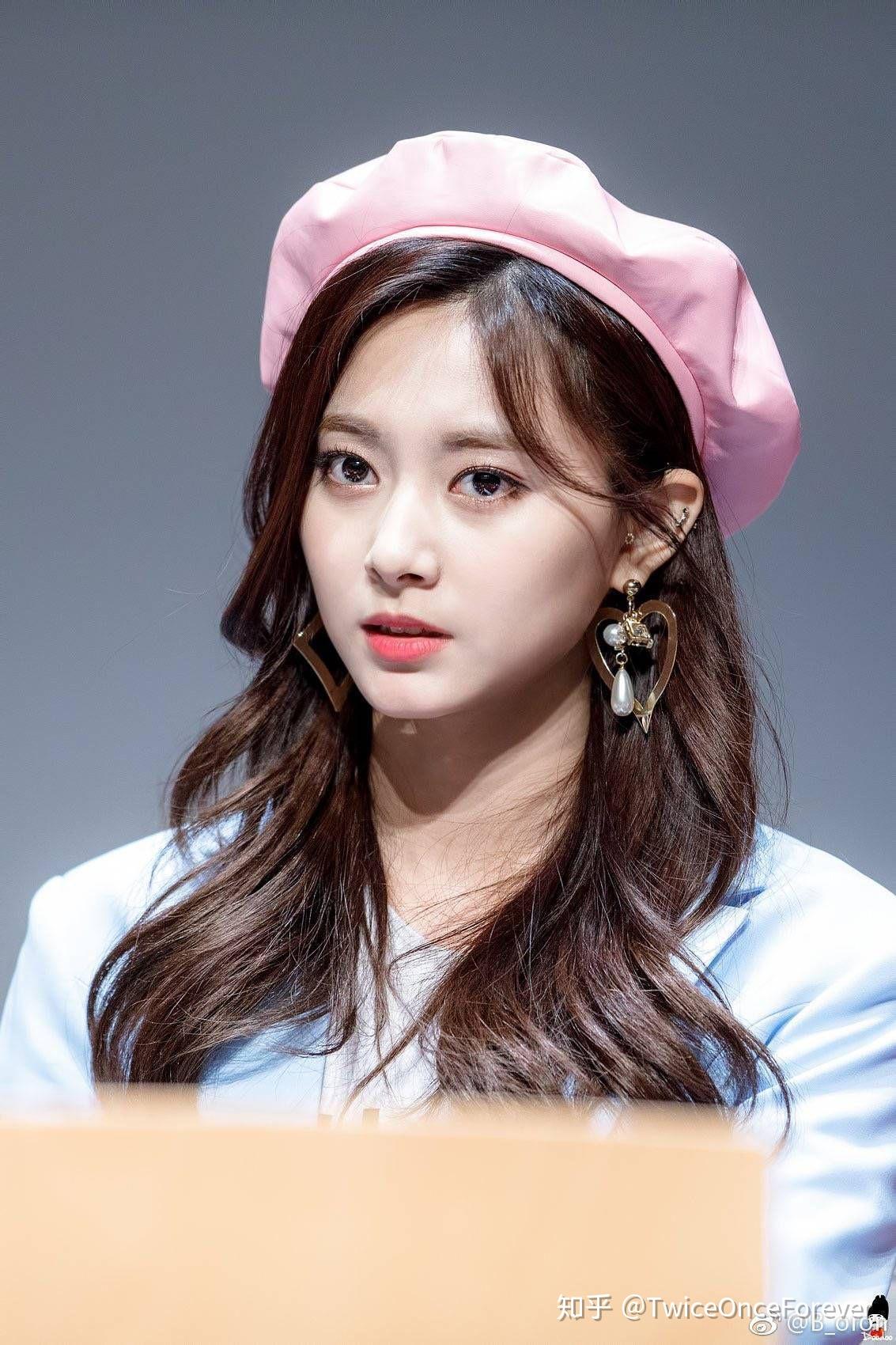 为什么说周子瑜是神颜?怎么评价她的颜值? - 知乎