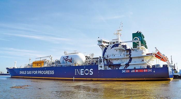 大型化工生产商ineos正在招募商务管培生最早2019年10月可入职