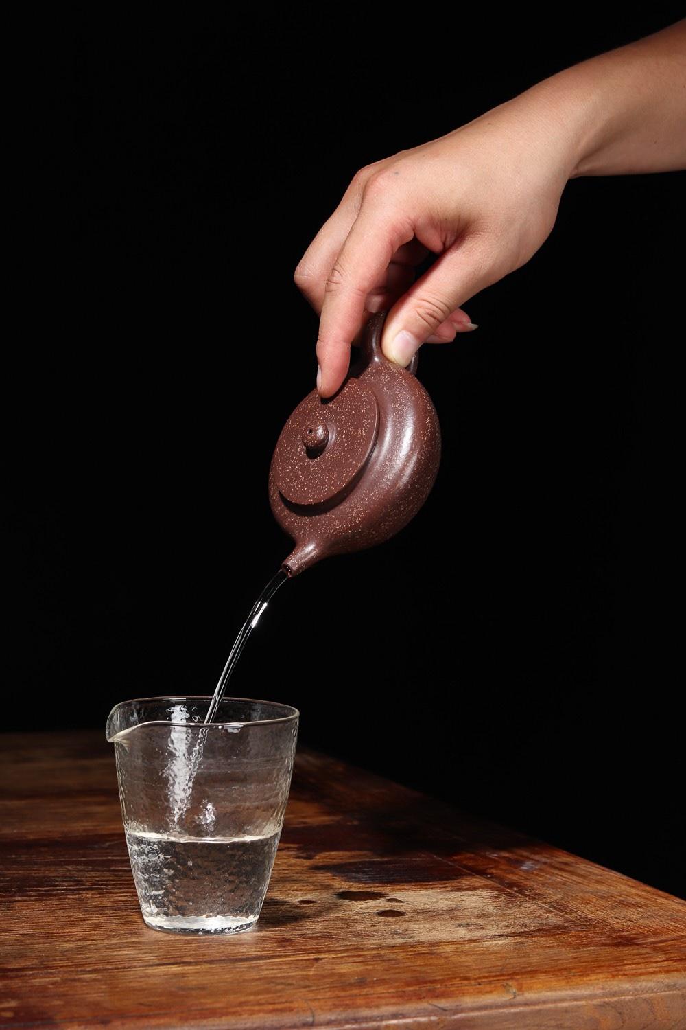 紫砂壶泡茶真的好喝吗原来你一直都不会喝茶