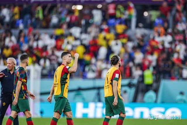 3-2!连续五届世界杯进球,C罗成足坛第一人,葡萄牙占出线先机 - 知乎