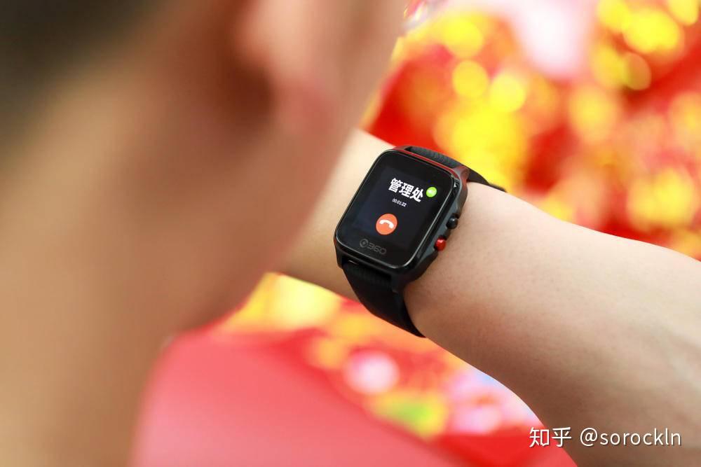 在手机上怎么设置手表 v2-7b434bb0b3343084bc01f88897ebaa40_r.jpg