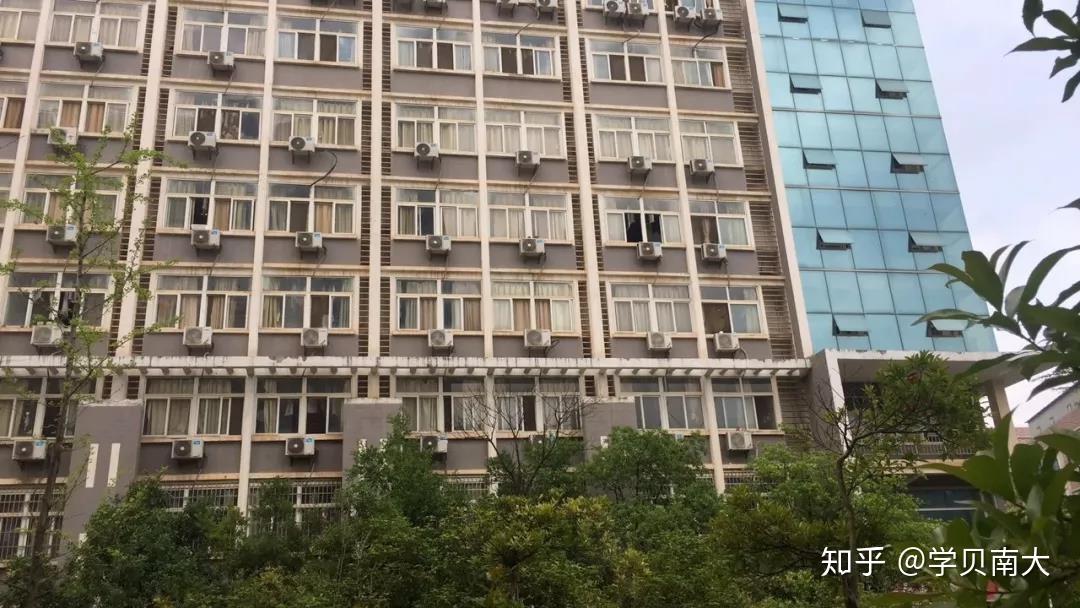 南昌大学的宿舍条件如何?校区内有哪些生活设施? - 知乎