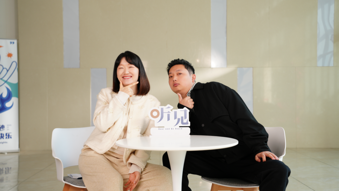这个31岁的年轻人,今年靠耳机赚了5个亿