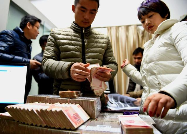 制造业老板创业十几年,养活了房东和工人,直言干啥都比开工厂好