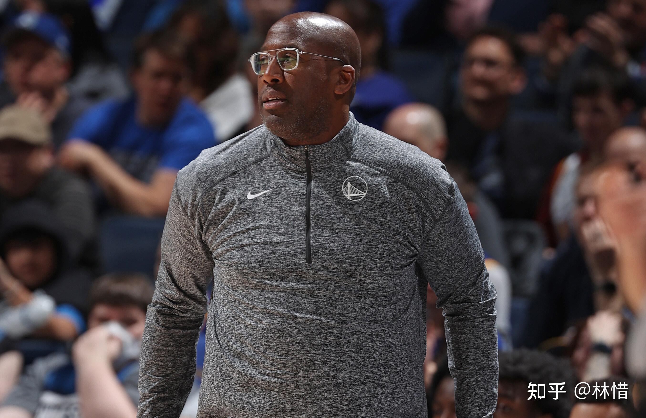 nba直播新闻4年合同勇士助教迈克布朗成为国王新帅