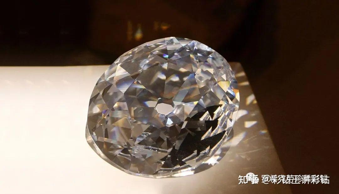 权力争夺厄运光之山一颗只能被女人拥有的耀世巨钻