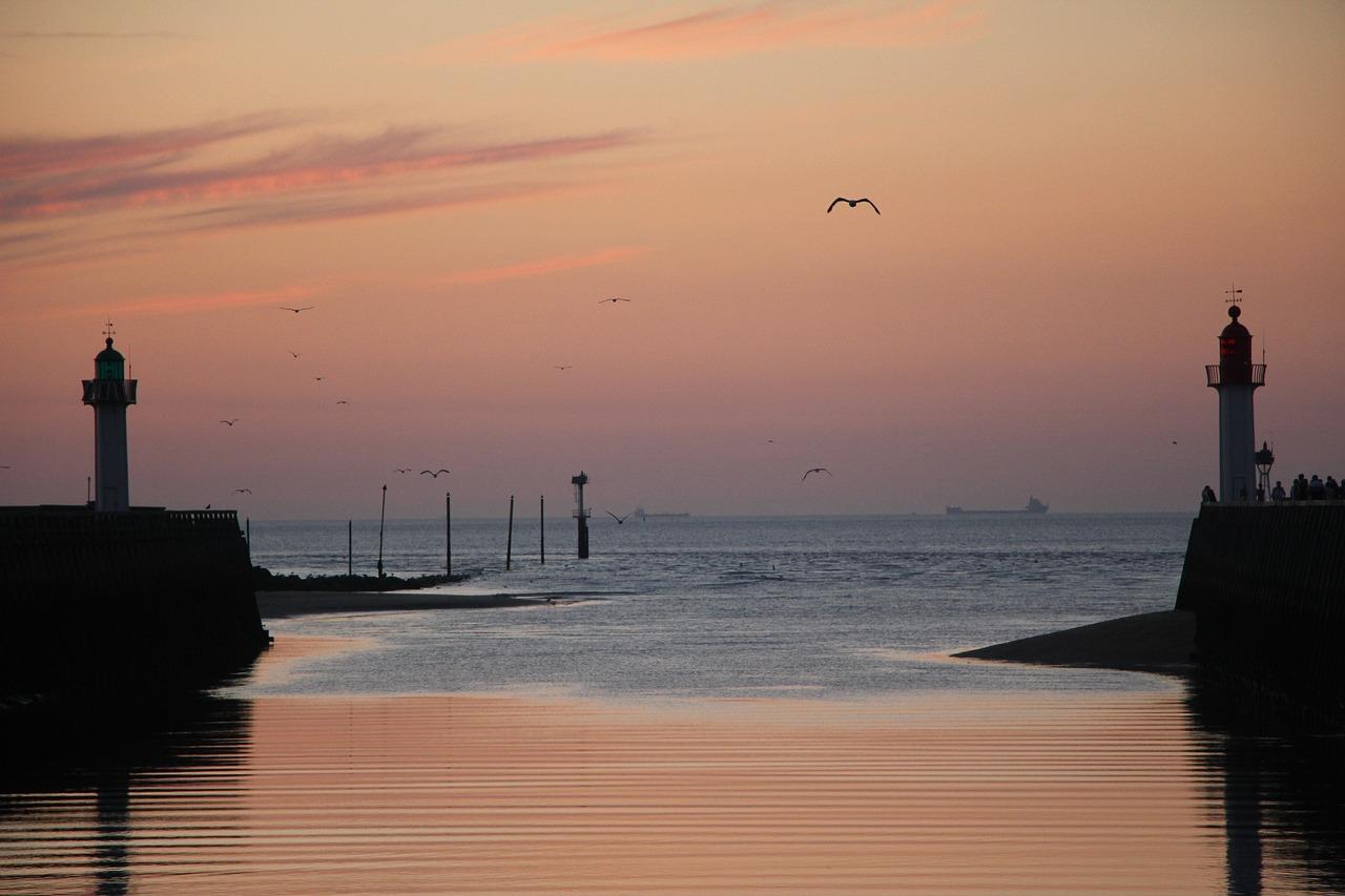 2. 东升楼户型解析