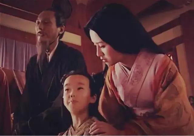 汉武帝立刘弗陵为太子为什么要赐死他的母亲钩弋夫人