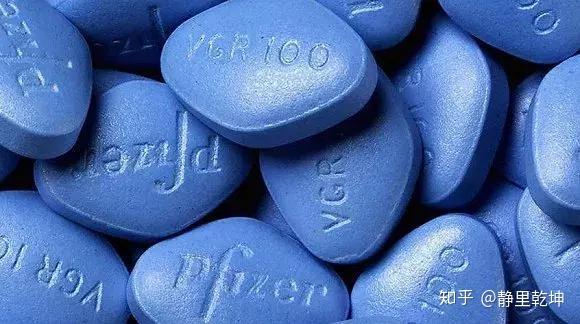 这就是大名鼎鼎「蓝色小药丸」,在我国港澳台地区,人们叫它「威尔刚」
