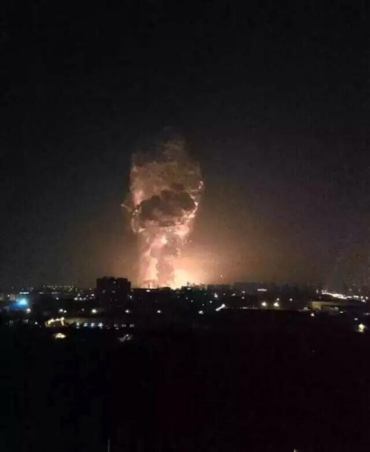 天津港大爆炸是什么原因? - 知乎