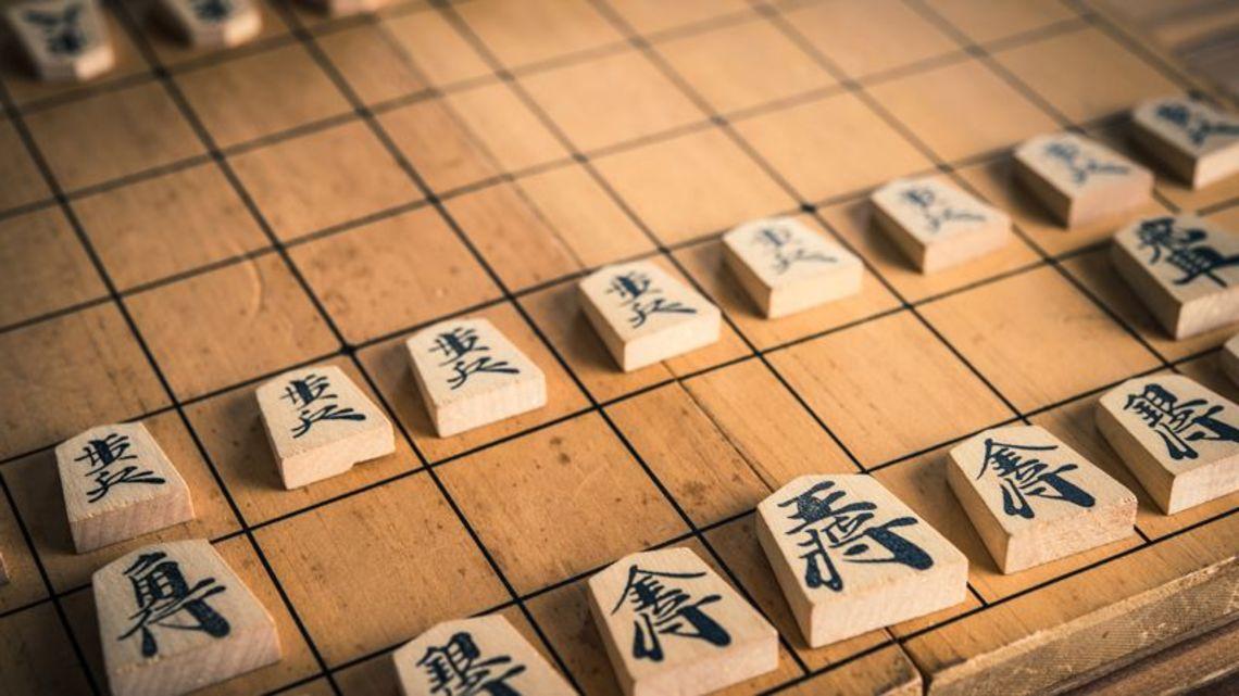 将棋棋迷因棋局纠纷用棋盘砸人 附网民评论 知乎