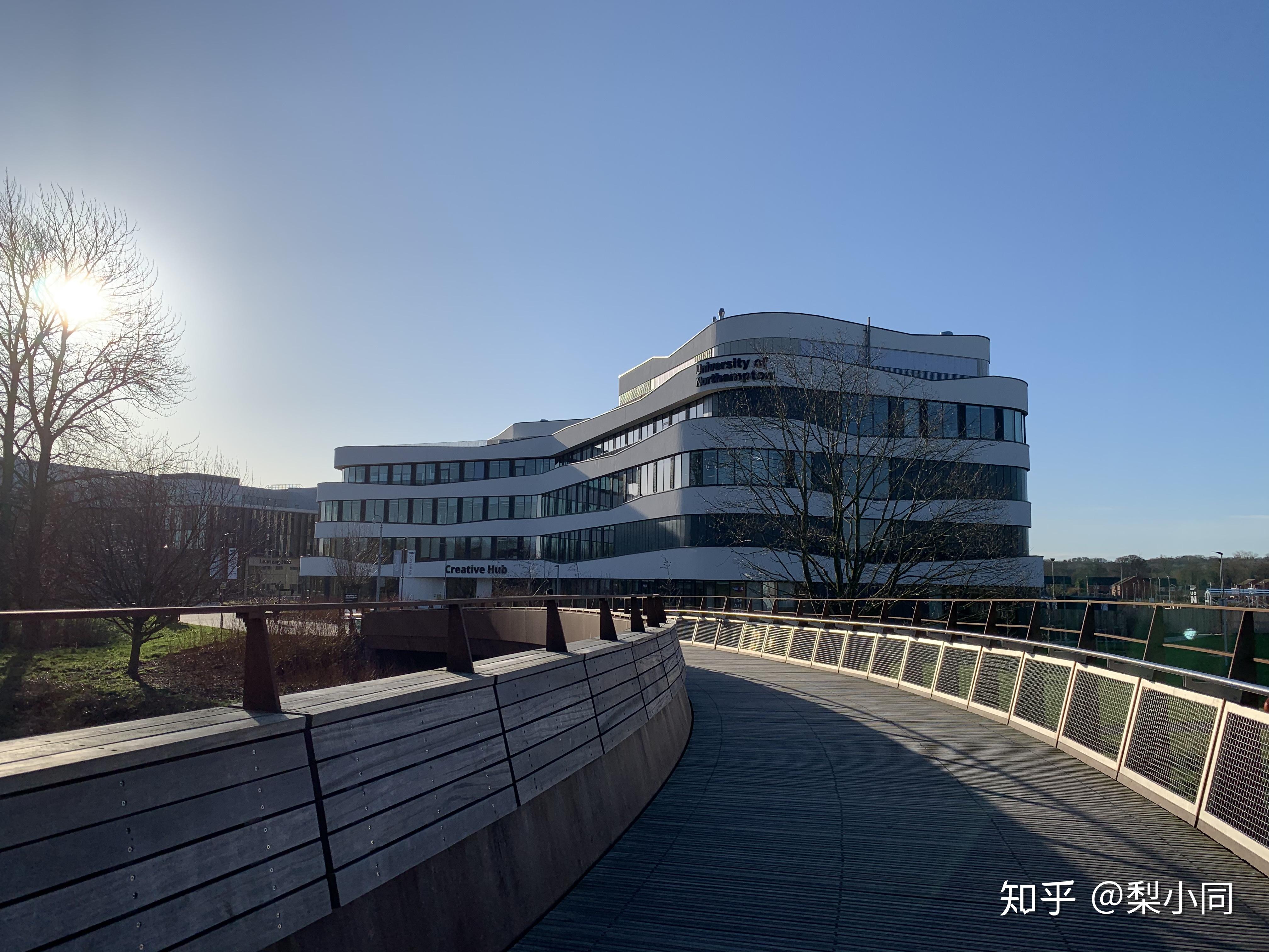 本人想大四去英国北安普顿大学读3 1双学位项目,想问问那里怎么样!各