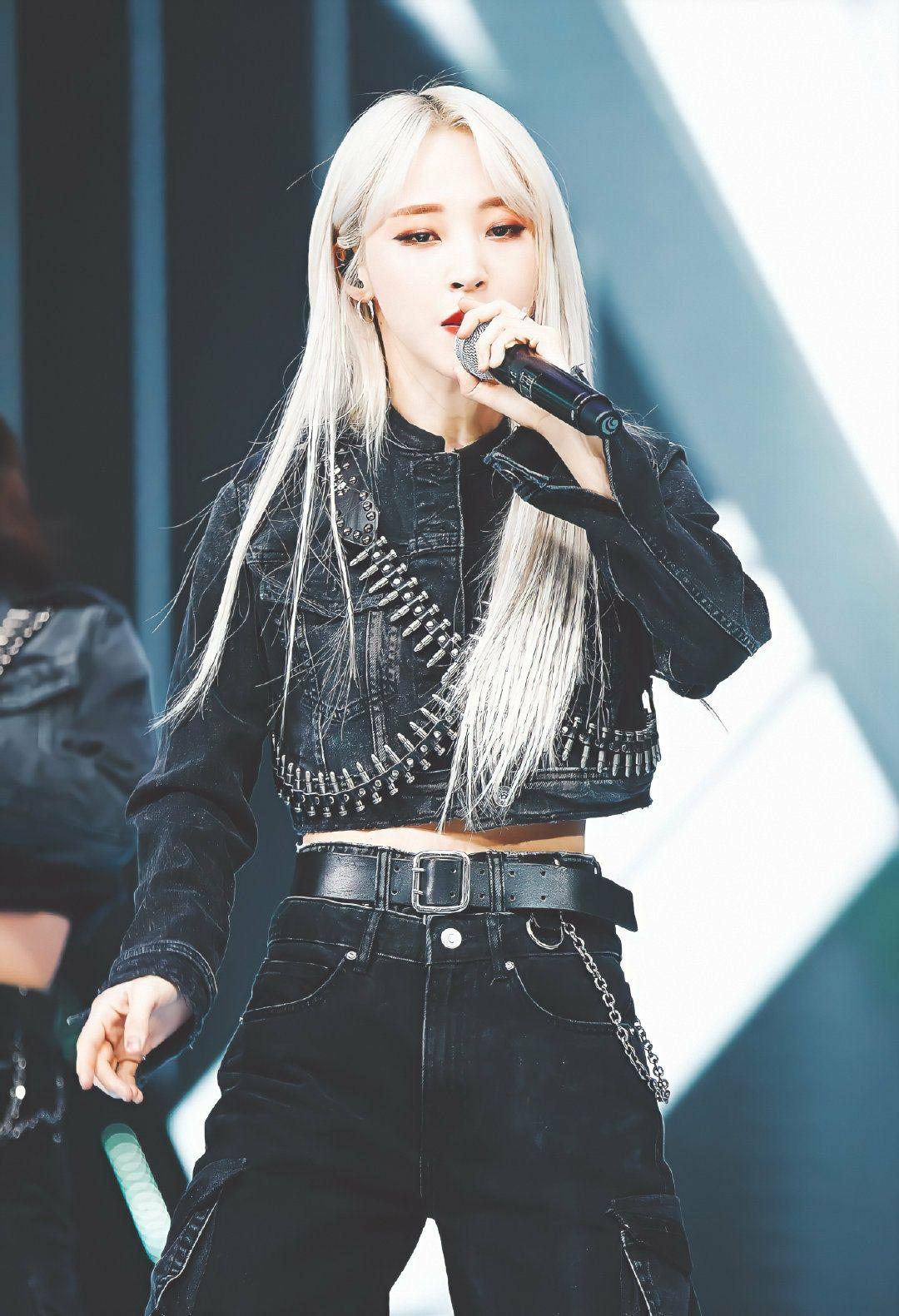 玟星有哪些solo有哪些好看的舞台照