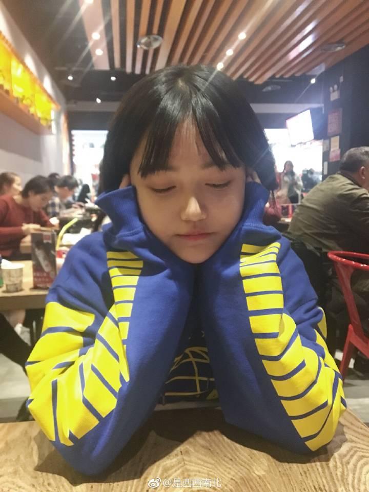 有哪些可爱女生的素颜照