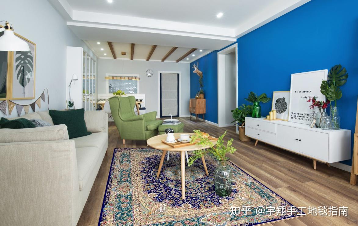 客厅的地毯选择上有什么注意事项?