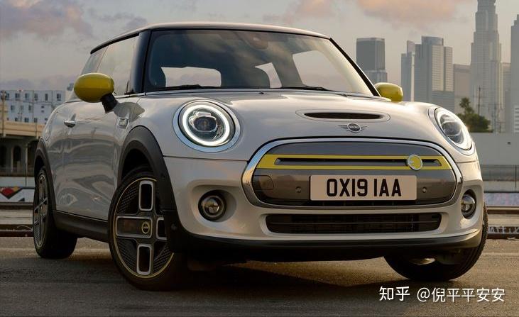 宝马minicooperelectric全新车上市2021款适合小仙女出街