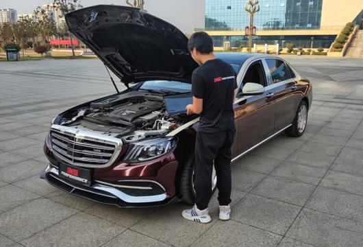 奔驰e200l改装迈巴赫这气质立马就出来了