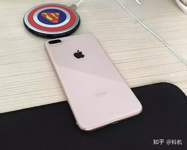 为什么很多人都喜欢用苹果 v2-7d2d6444b98940a637a6bf1297e88ebc_r.jpg