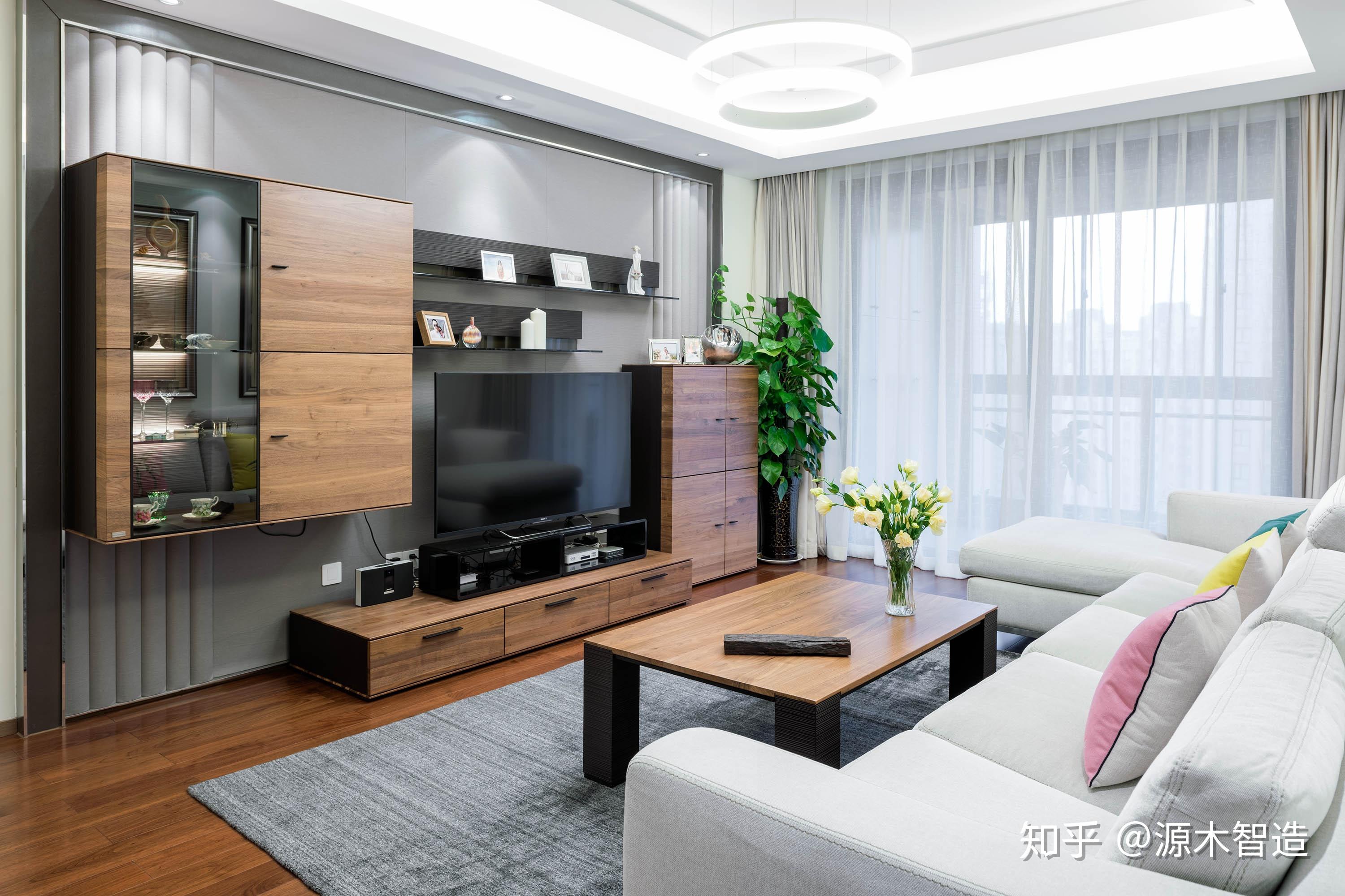 黑胡桃木家具配什么颜色的地板可以装出温馨的北欧风格?