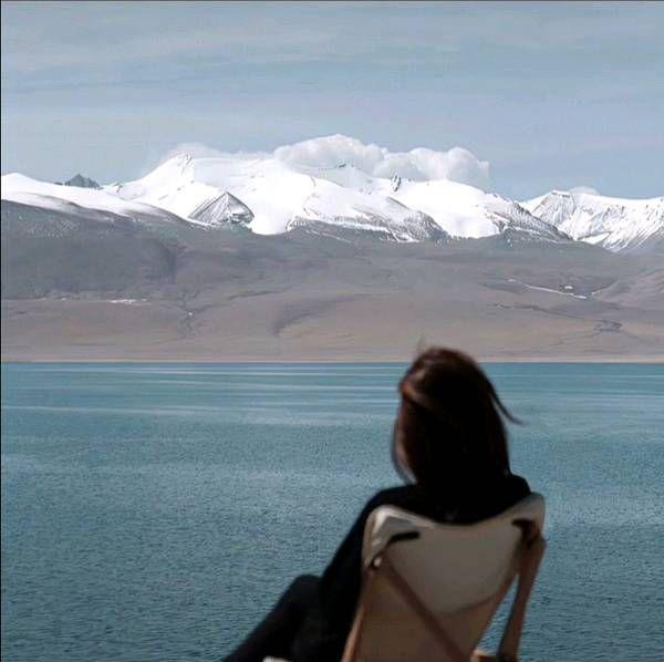 有没有好看的背影头像