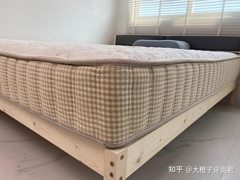 舒适护脊抗干扰这床垫给你自然深眠