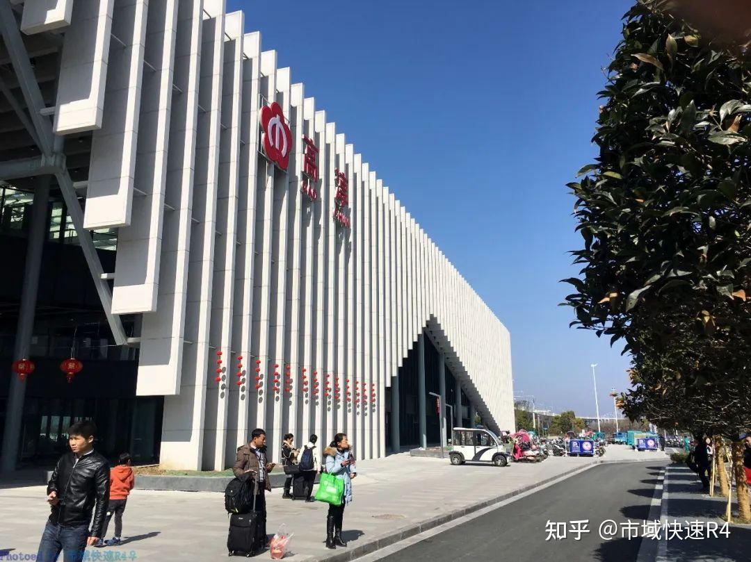 citiesinmetro南京沐浴石臼湖在高淳田野中翩翩起舞forlines9