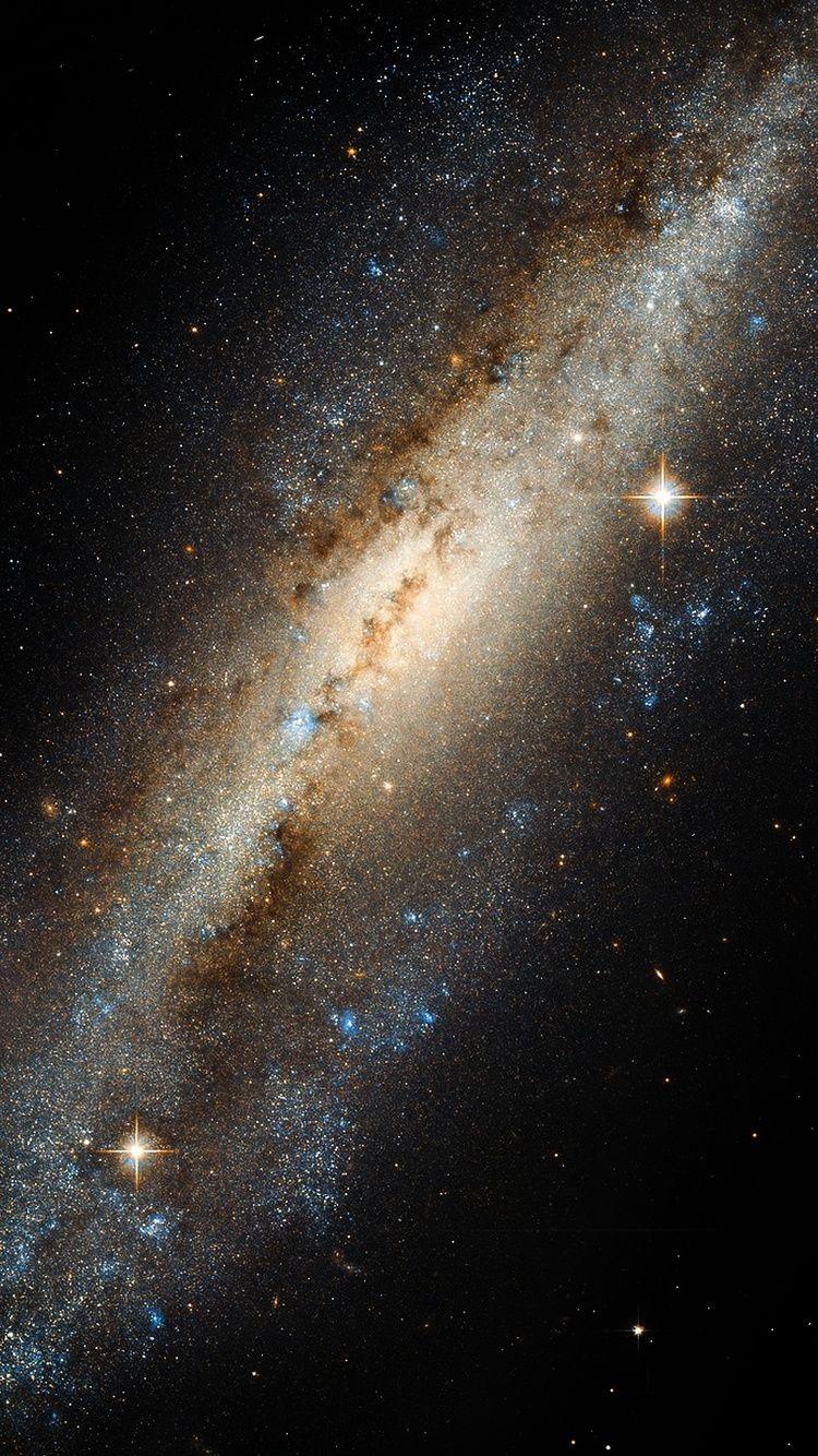 有没有大佬愿意分享好看的壁纸呀星空类的或者那种让人心旷神怡的风景