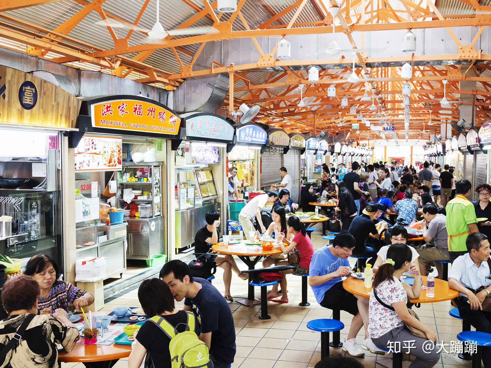 hawer center(食阁)可能是新加坡普通老百姓最经常吃饭的地方.
