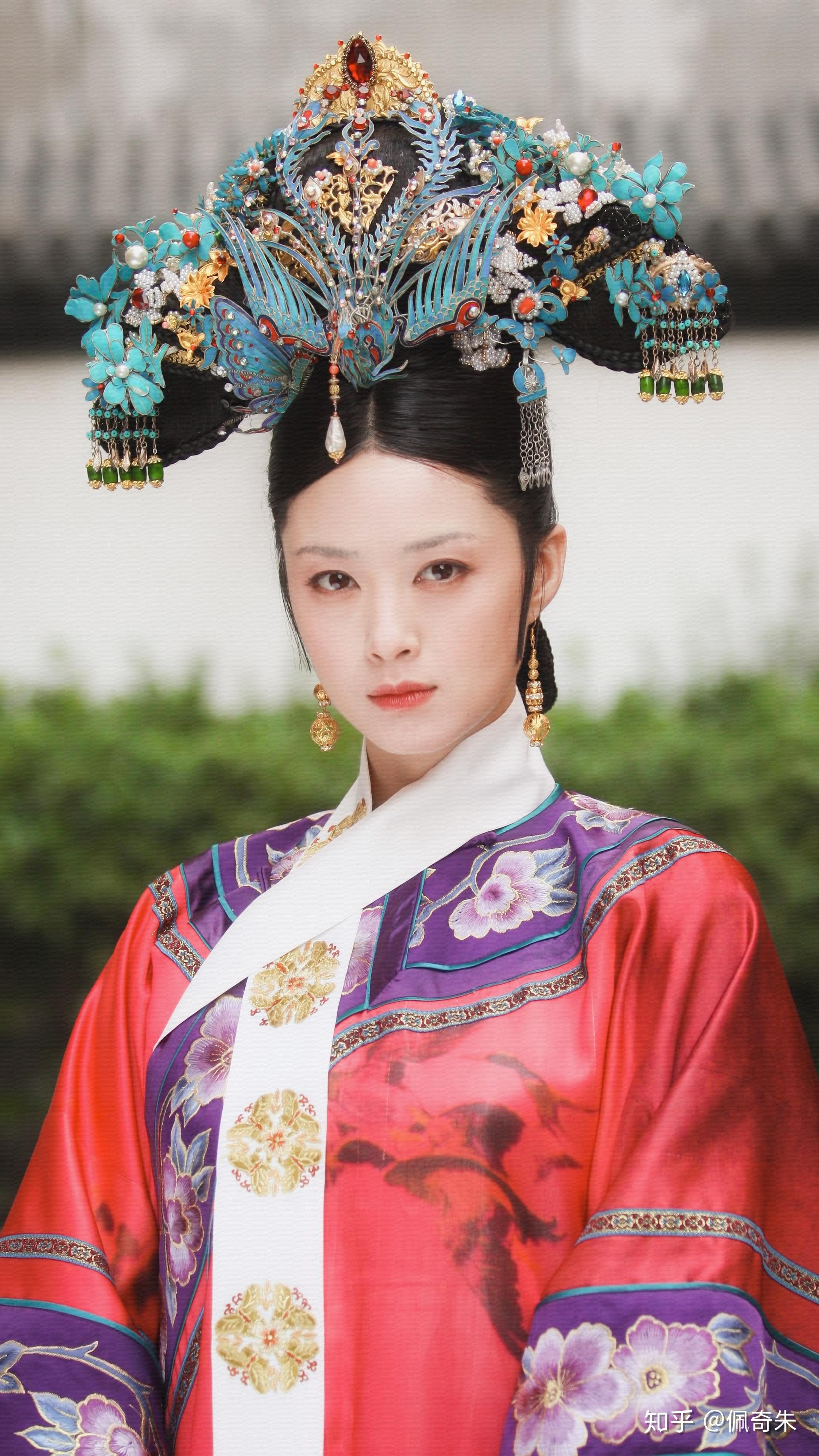 《甄嬛传》中有哪件服装或头饰是最戳你的? - 知乎