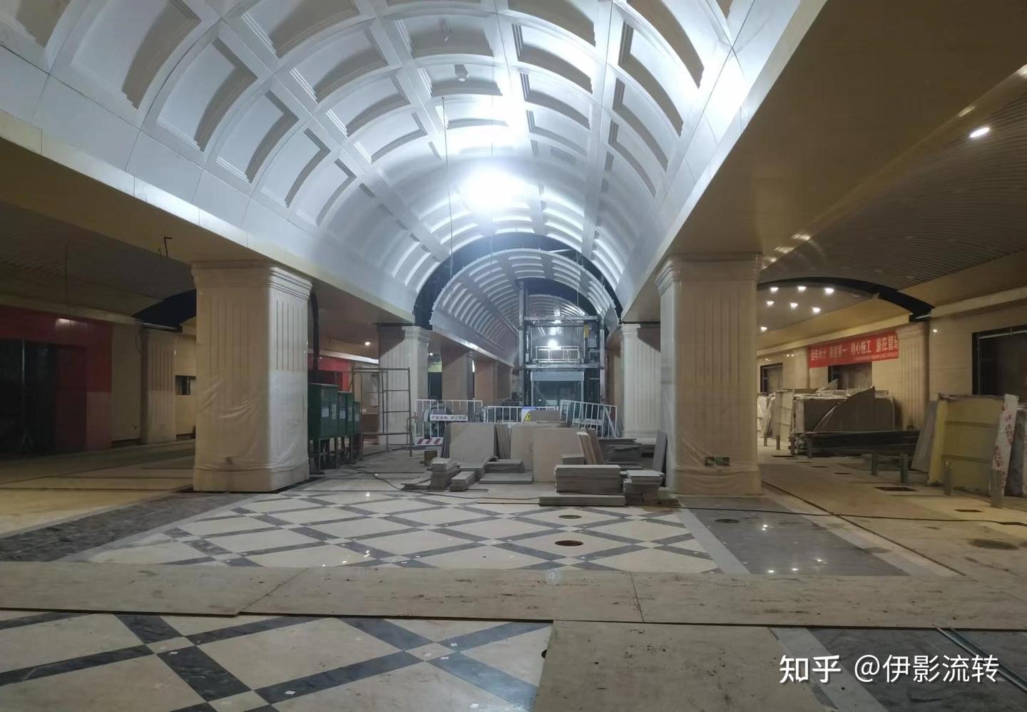大连地铁5号线火车站装修之美图 - 知乎