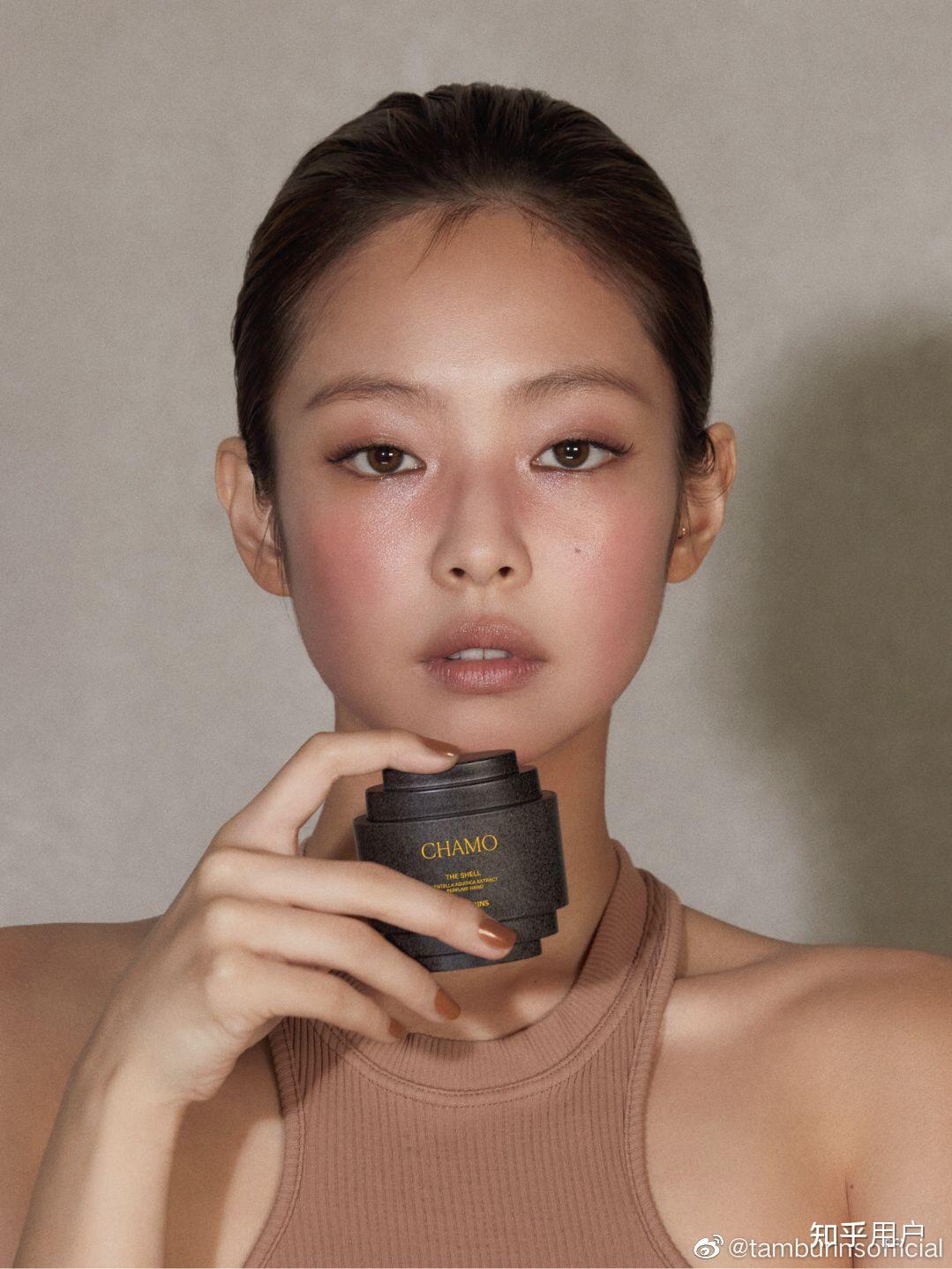 如何看待jennie精神白人的一系列行为? - 知乎