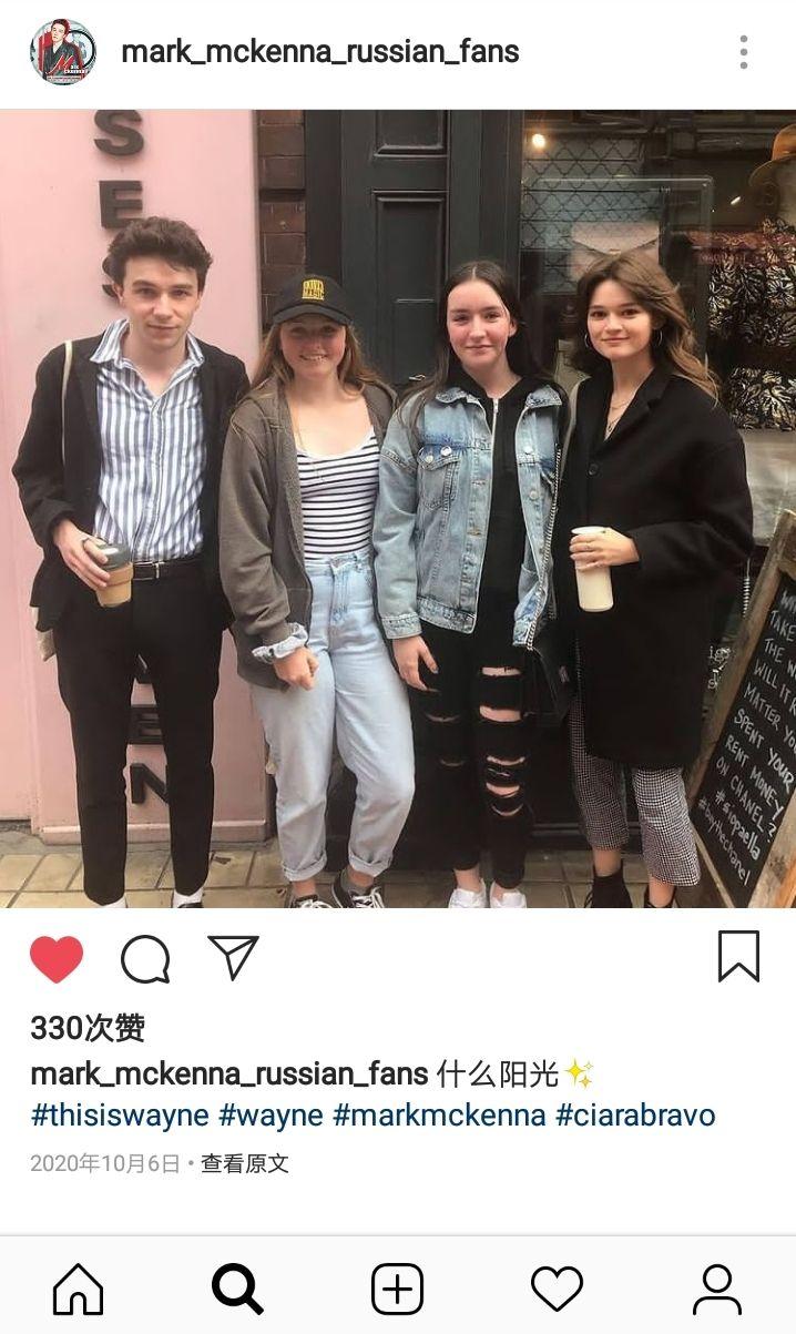 美剧韦恩里面的男主女主现实是情侣吗