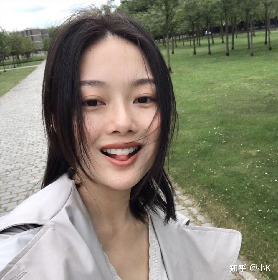 “贵妇顶流”晚晚，17岁当野模，21岁成小三，她比你想象的更精彩 - 知乎