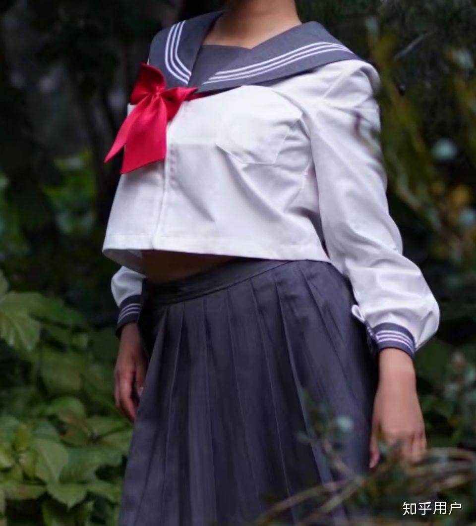 胸大穿jk(水手服)那种衣服会像情趣的么? - 知乎