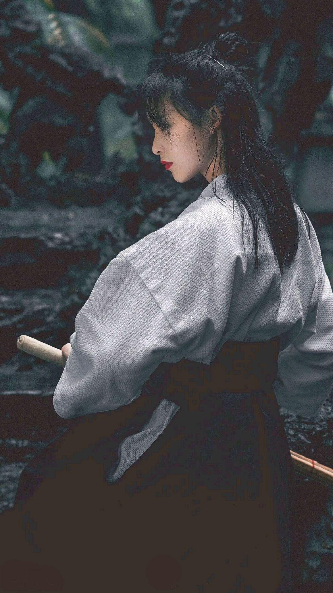 怎么让自己更有少年感 v2-7e5d3a198f99c82924137e1fc65478d4_r.jpg