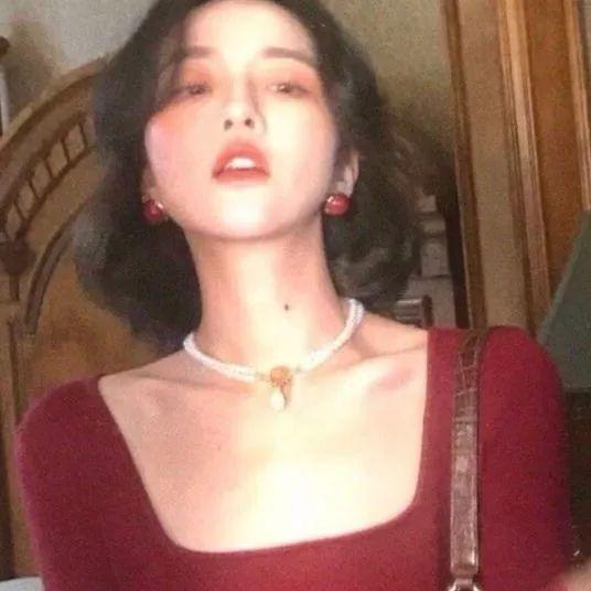 有没有很酷很拽的头像呀?-很拽很酷很霸气的图片香烟