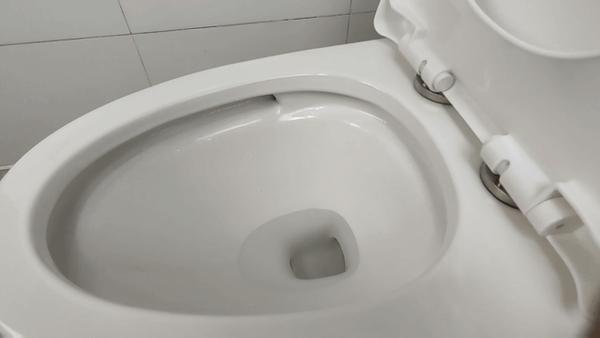 小米有品上新大冲力节水静音这才是国家级标准的马桶