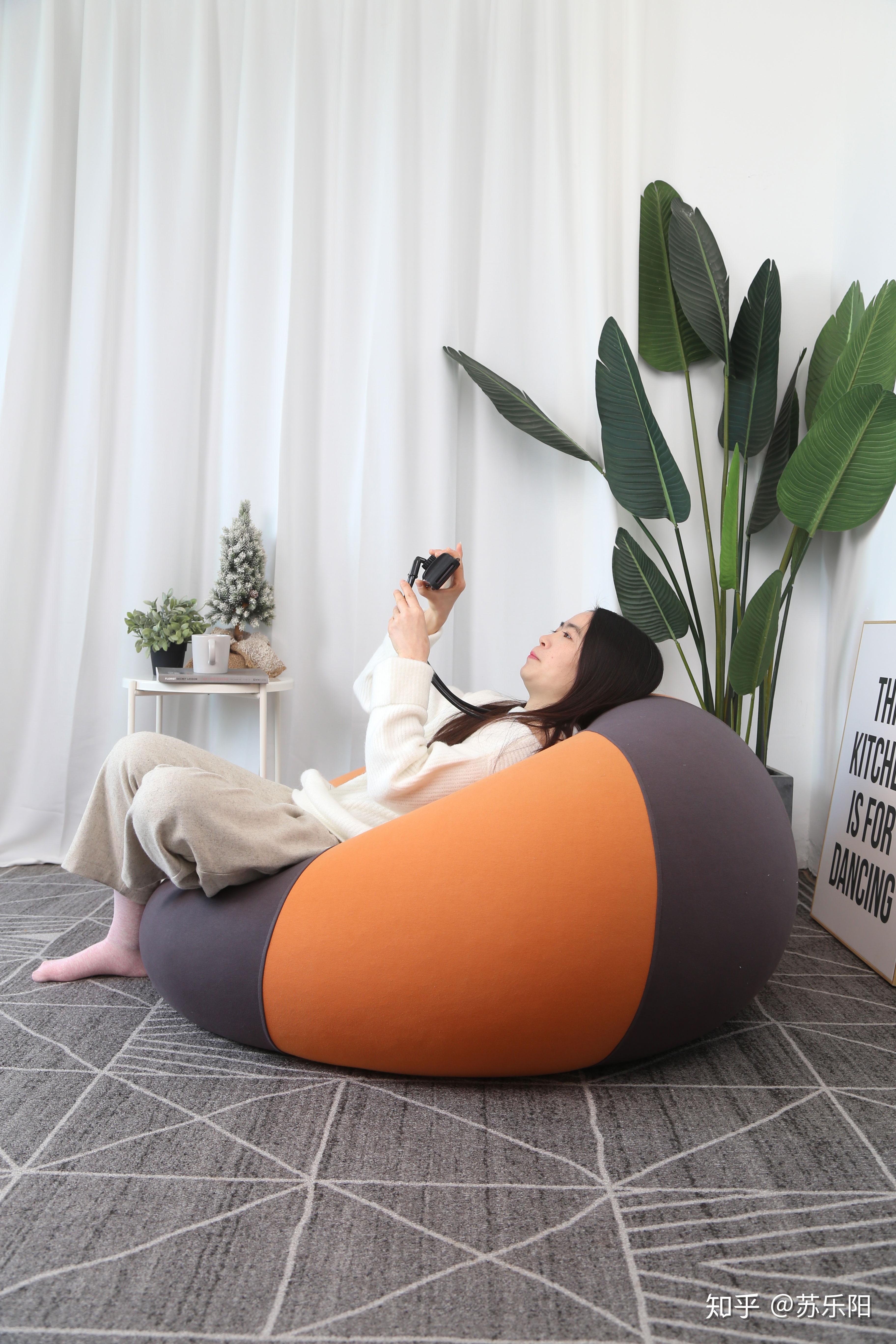 请问是豆袋沙发舒服还是那种两片式折叠的懒人沙发舒服? 