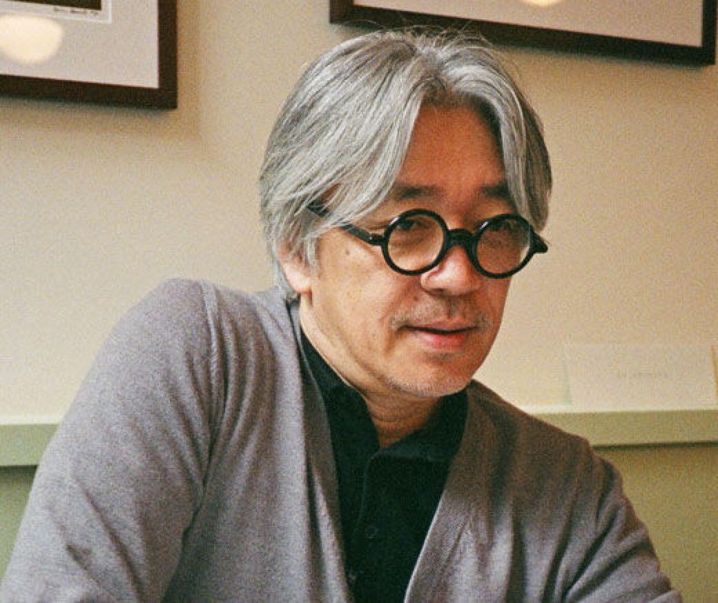 艺术大学的坂本龙一;桐朋学园大学的小泽征尔;东京音乐大学的和田薰