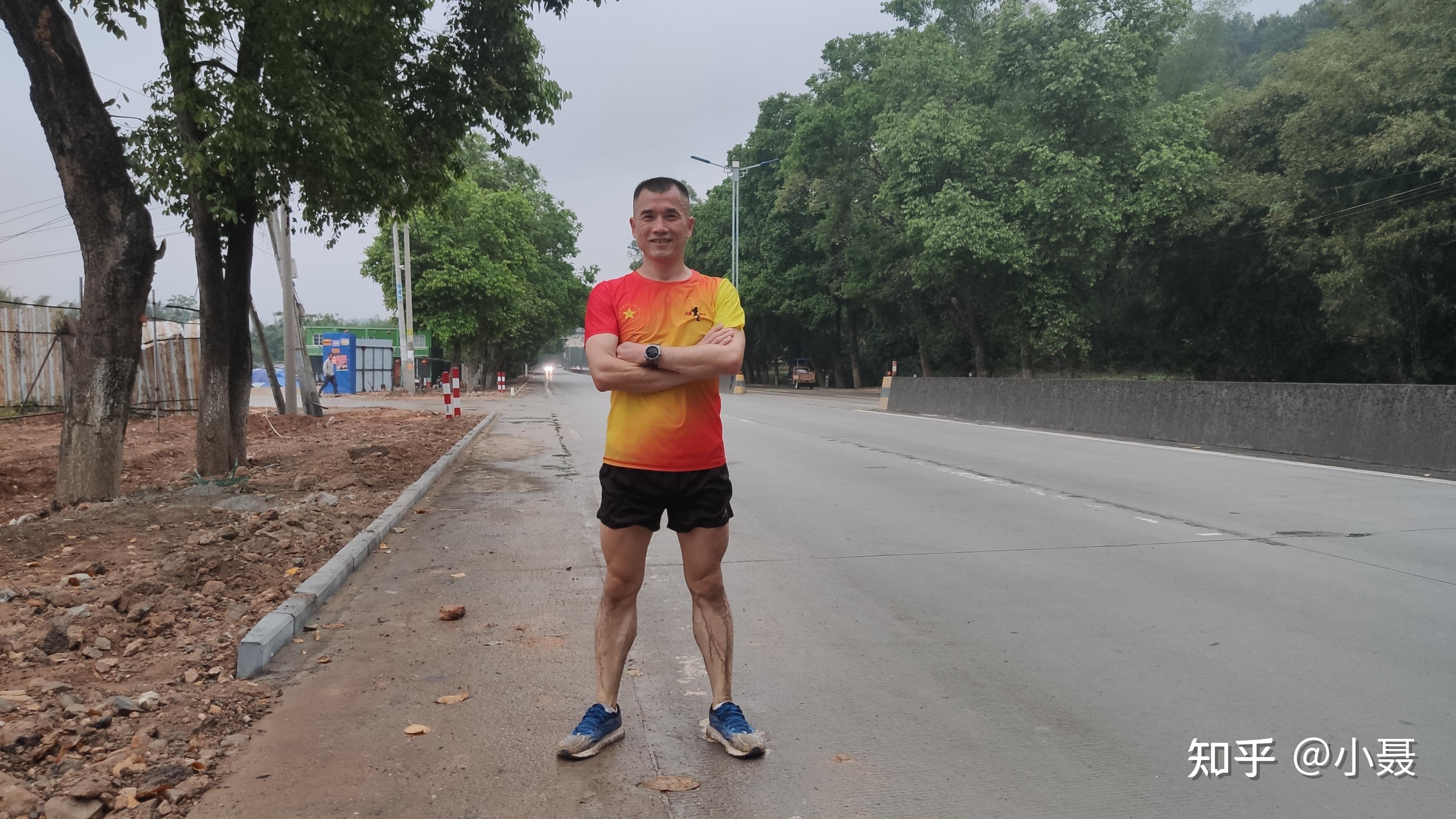 小聂有没有想过你跑步总是会受伤呢为什么总是没有练成无伤的跑步技术