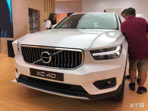 沃尔沃xc40和xc60哪款更适合女性