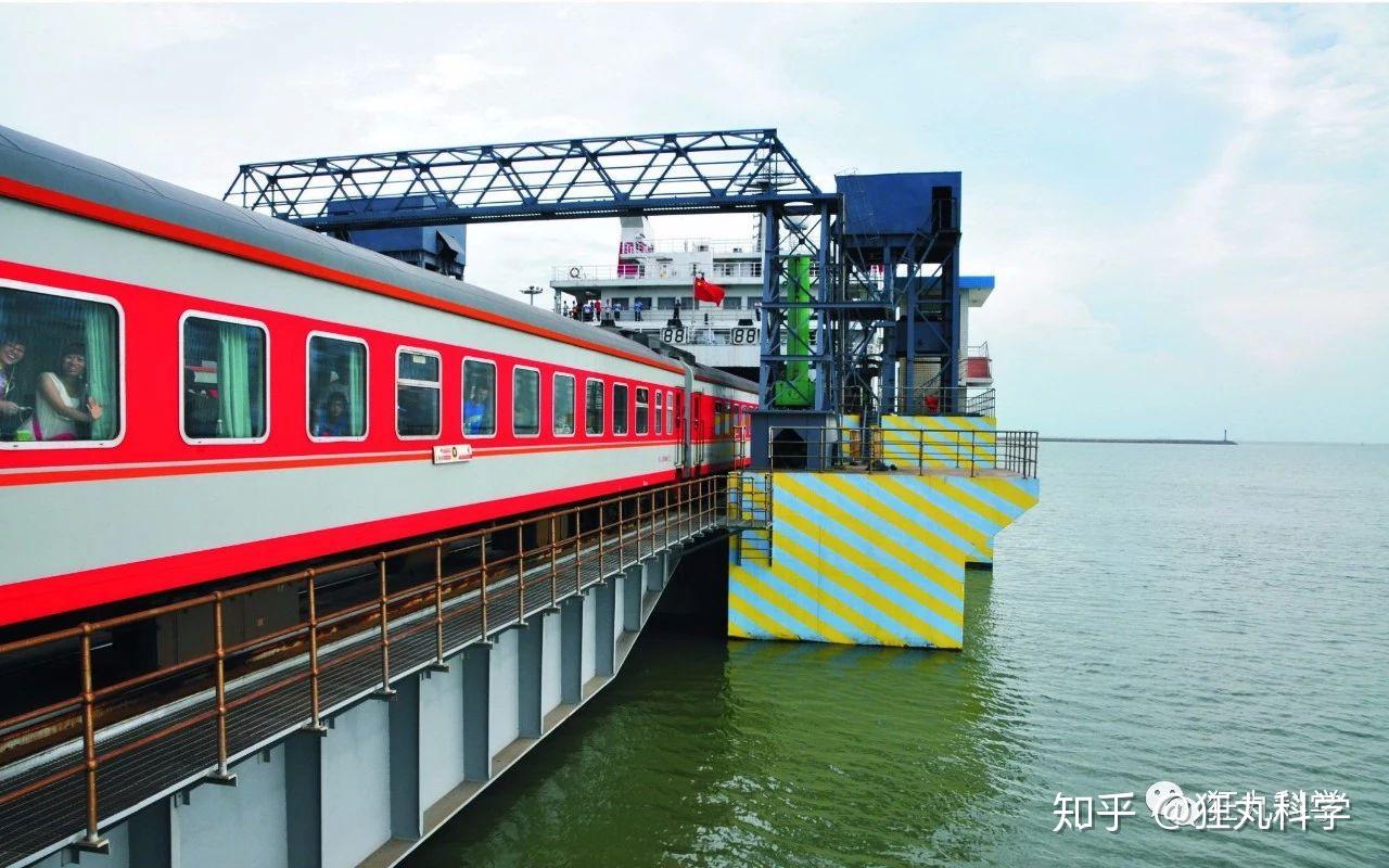 梅汕高铁正式通车，从梅州到深圳最快不到三个小时 - 知乎
