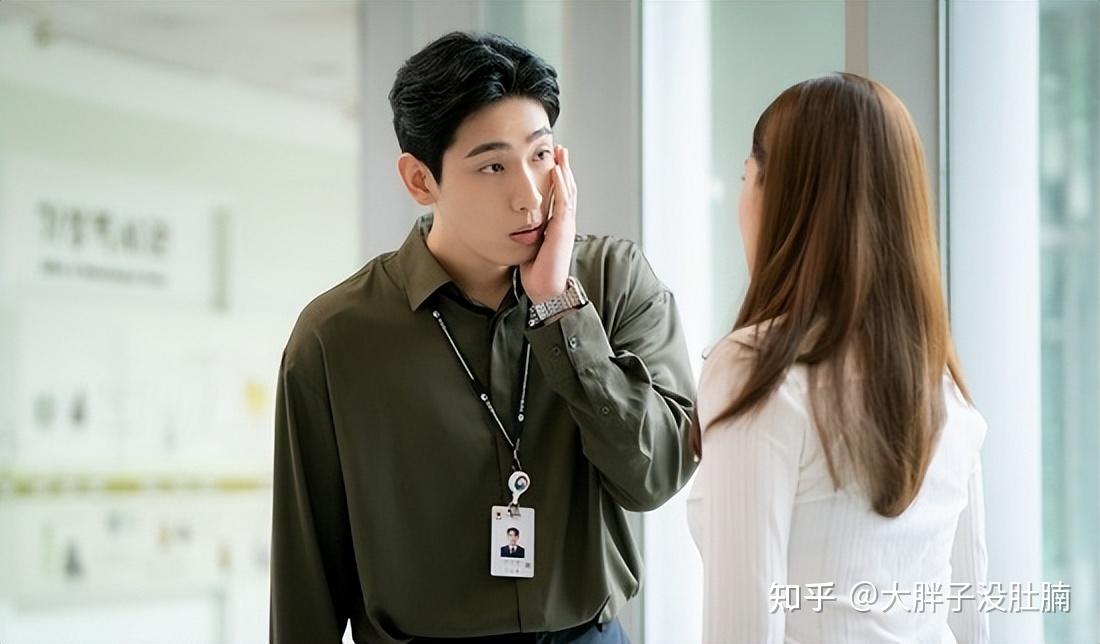 尹博宣布结婚!9月晋升人夫,小6岁准新娘是时装模特