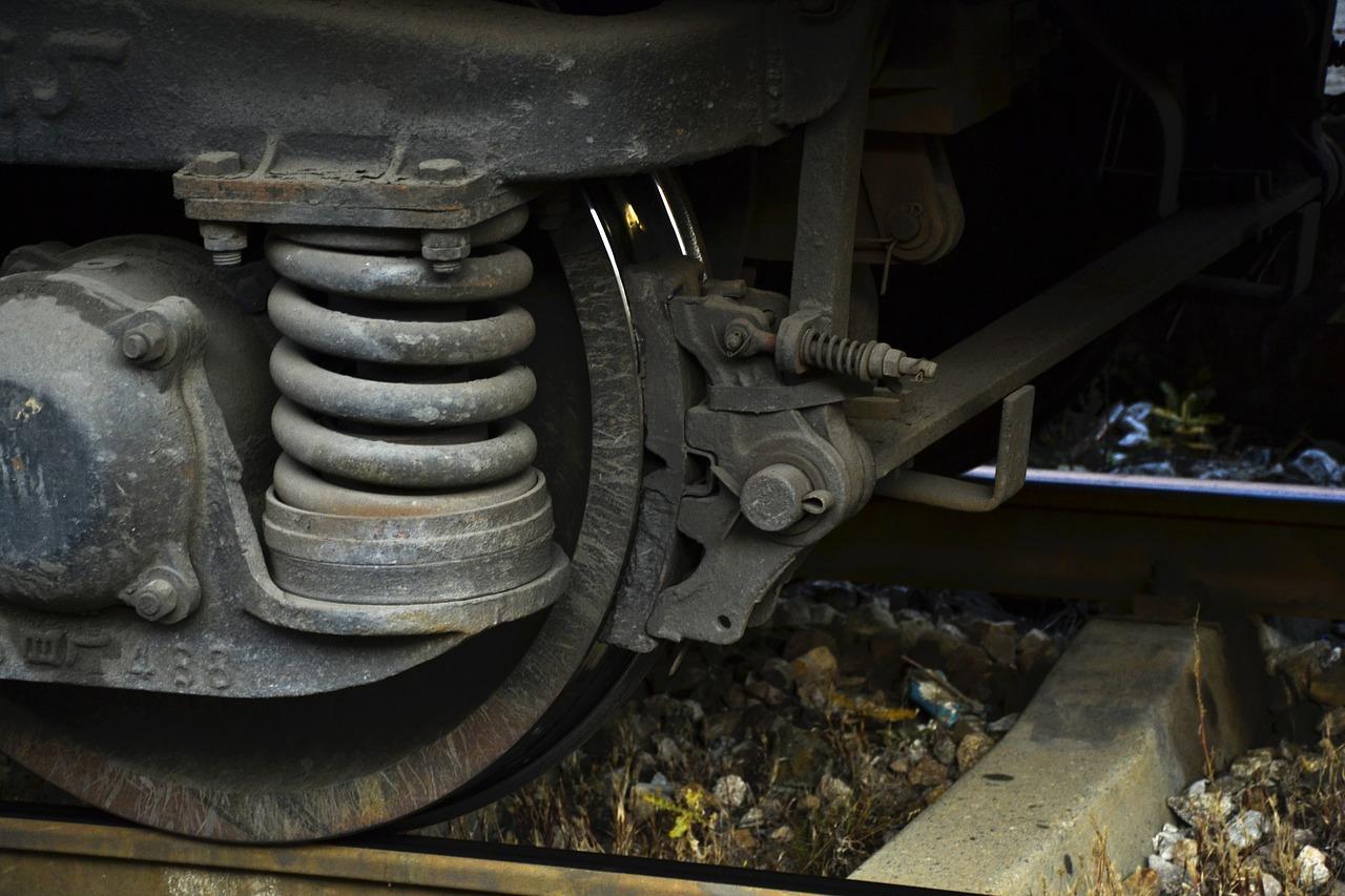 3. 清洁跑步机底部