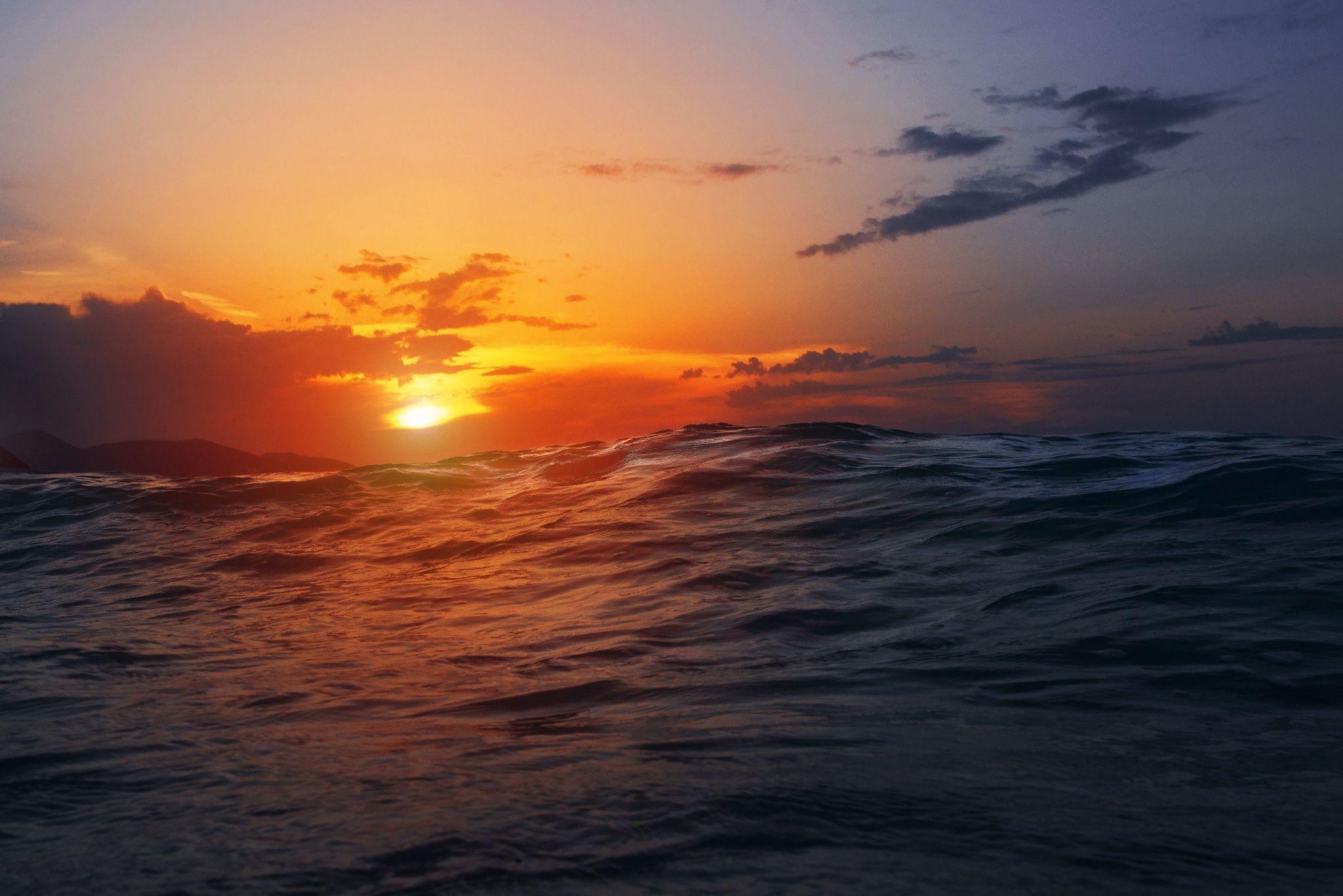 有哪些好看到爆的橙色系壁纸?