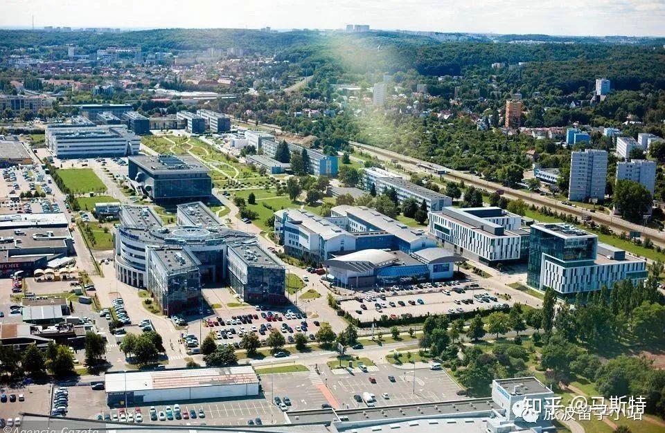 旅波留学中心格但斯克大学2022年秋季招生信息