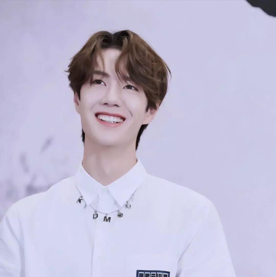 有没有笑起来很好看的男生头像? - 知乎