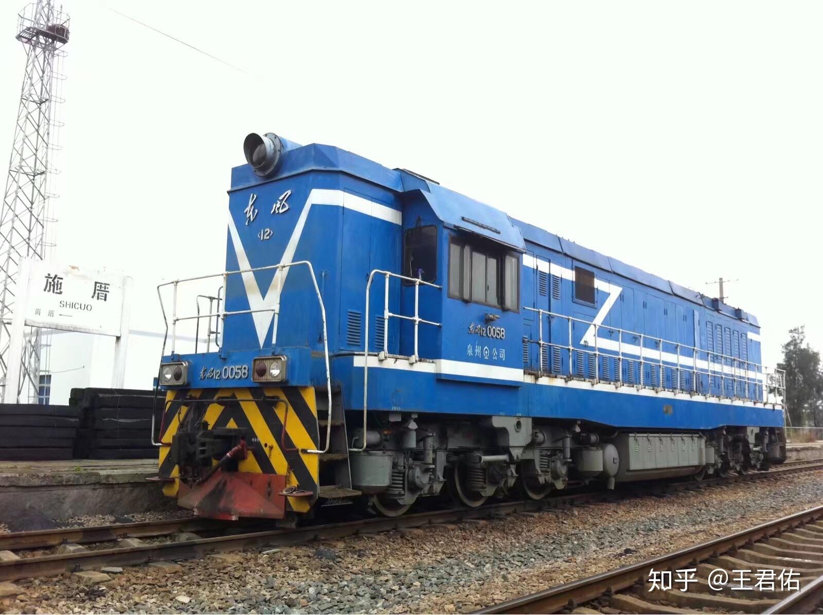 东风12型机车视野好吗