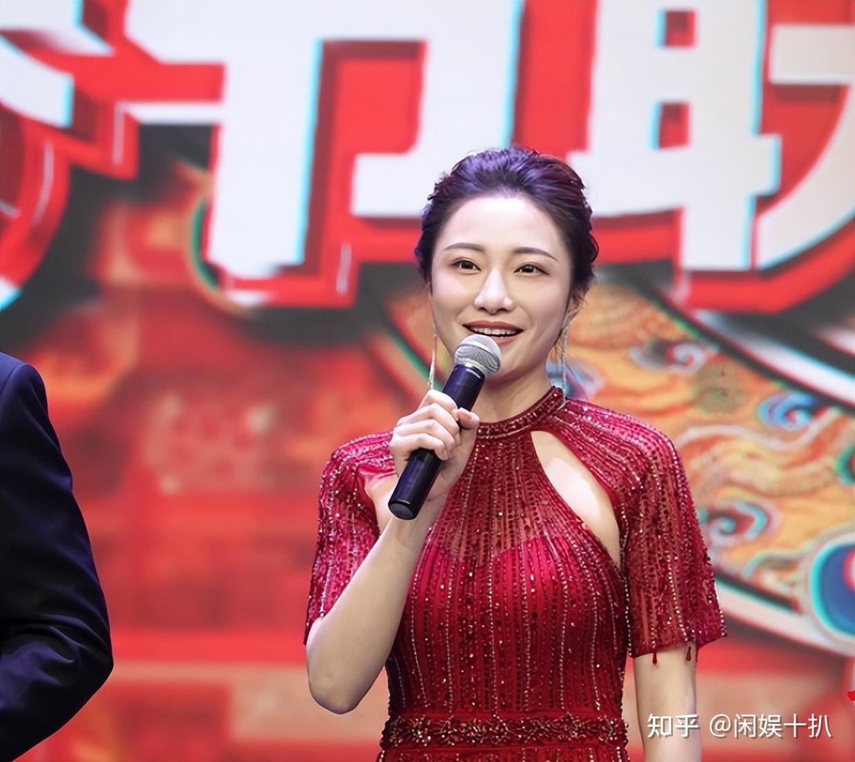 央视白影:从湖南走出的著名主持,90后土家族姑娘对家乡一往情深 - 知乎